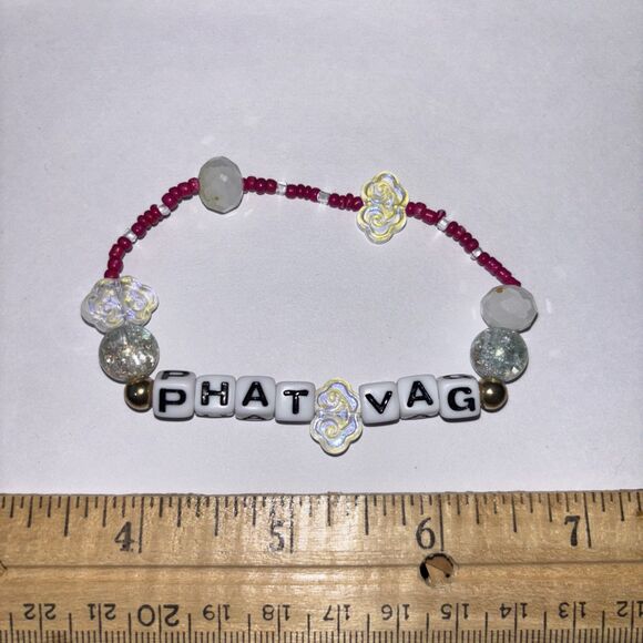 Multicolor “Phat V*g” Bracelet Adult Humor Beaded Handmade Naughty Accessories - Picture 3 of 4
